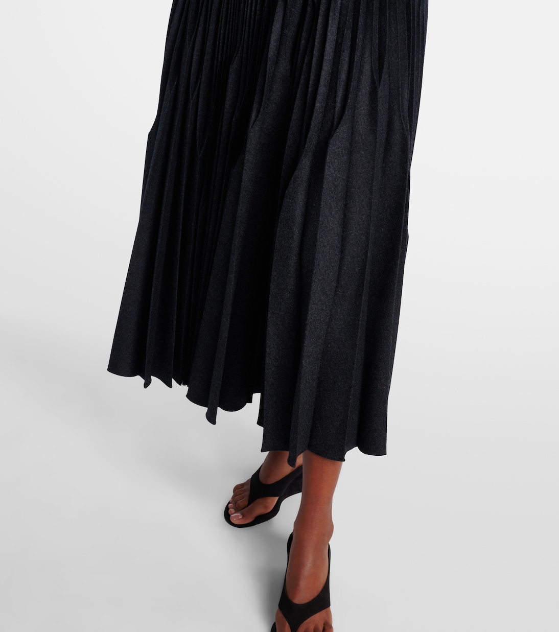 Pleated wool flannel midi skirt | Alaïa