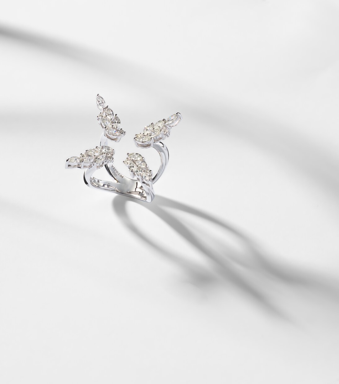Y-Not 18kt white gold ring with diamonds | Yeprem