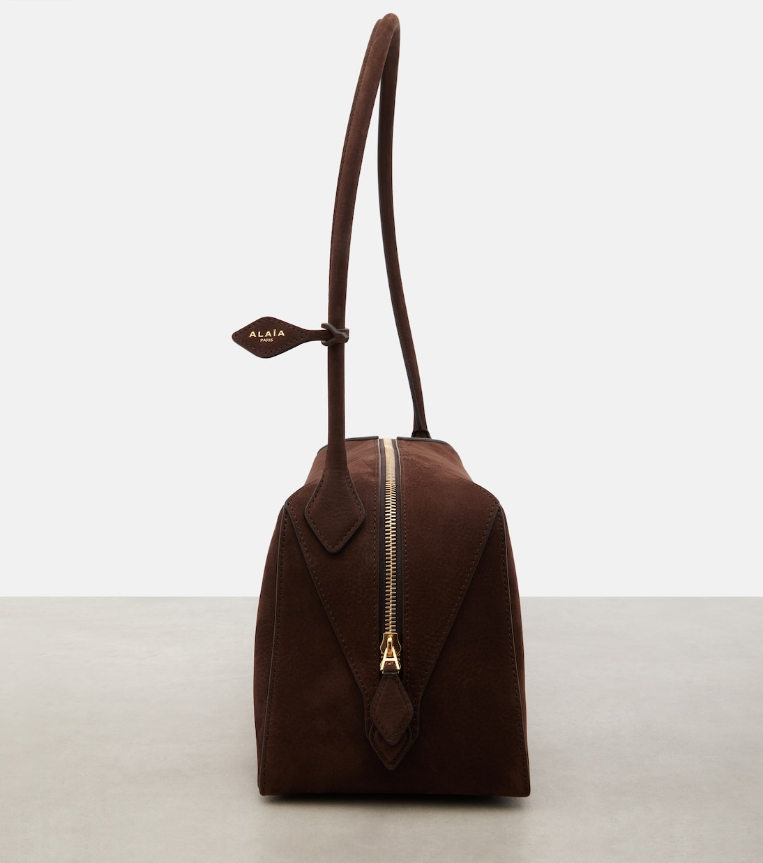 East West leather shoulder bag | Alaïa