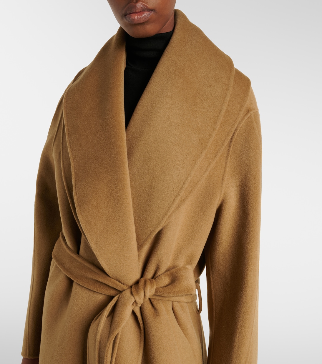 Scarf-detail wool and cashmere wrap coat | Róhe