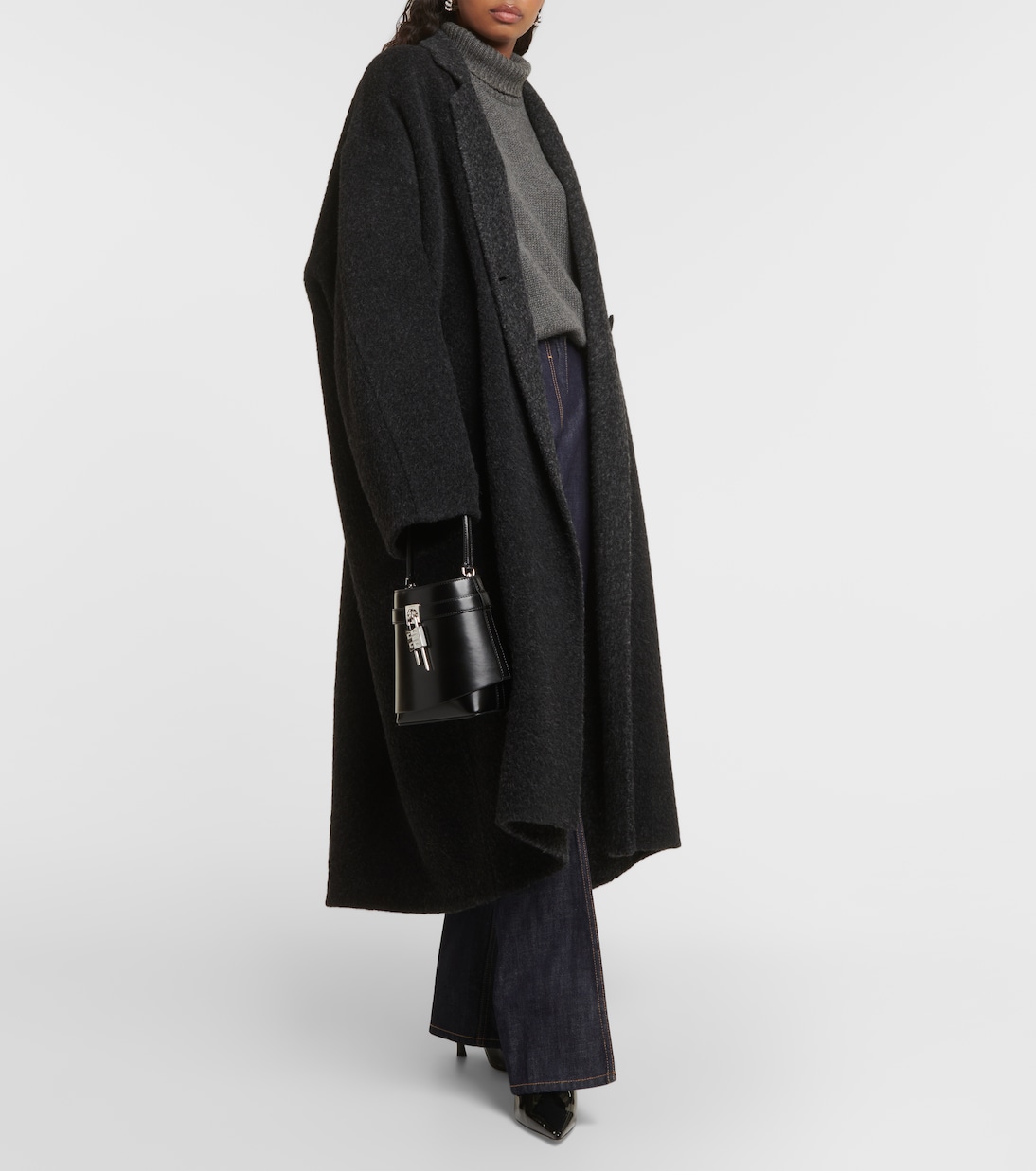 Bucket-Bag Shark Lock aus Leder | Givenchy