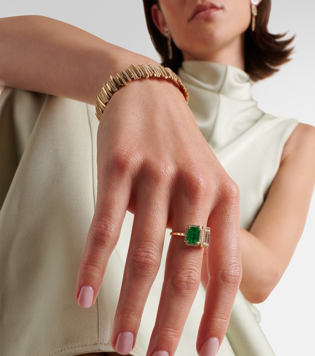 Bague en or 18 ct, diamants et émeraudes | Suzanne Kalan