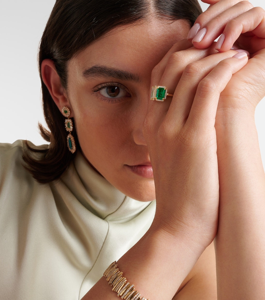 Bague en or 18 ct, diamants et émeraudes | Suzanne Kalan