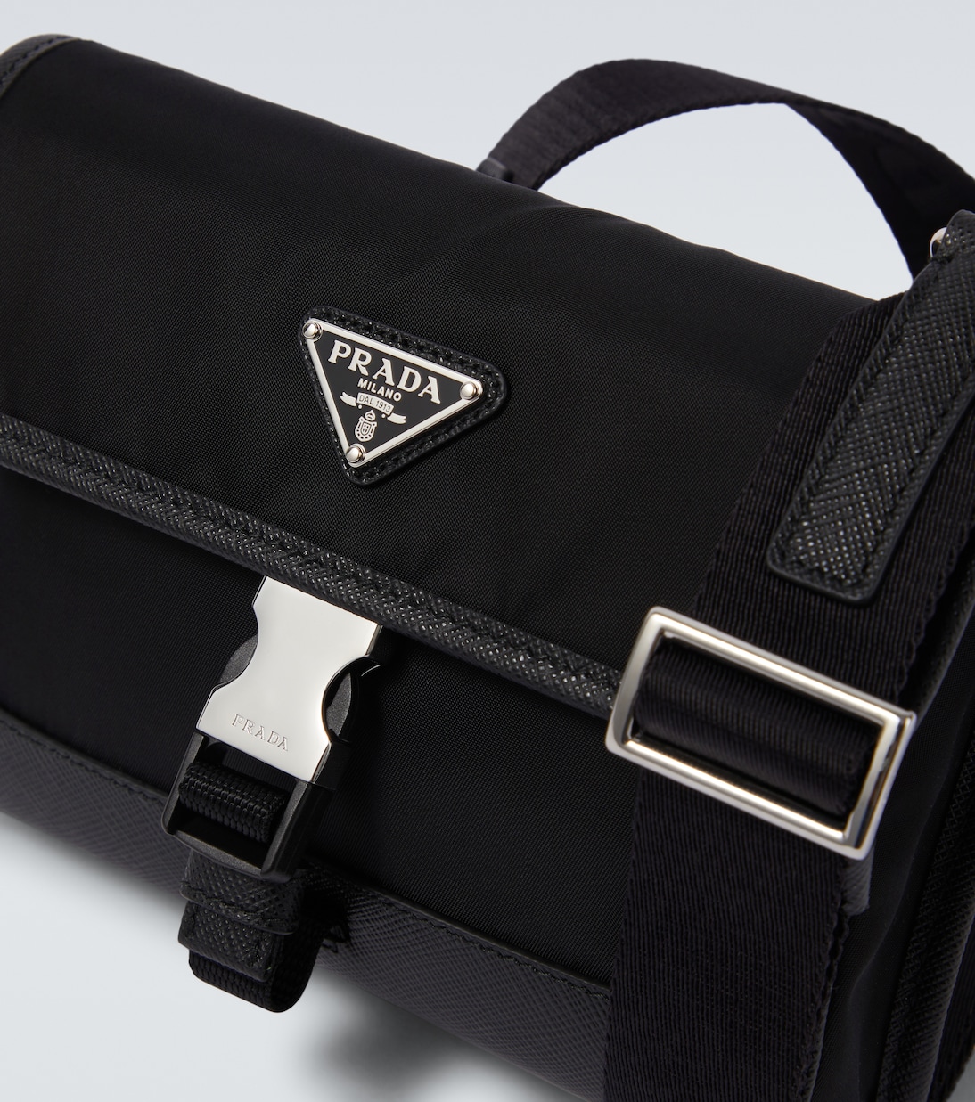 Schultertasche aus Re-Nylon mit Leder | Prada