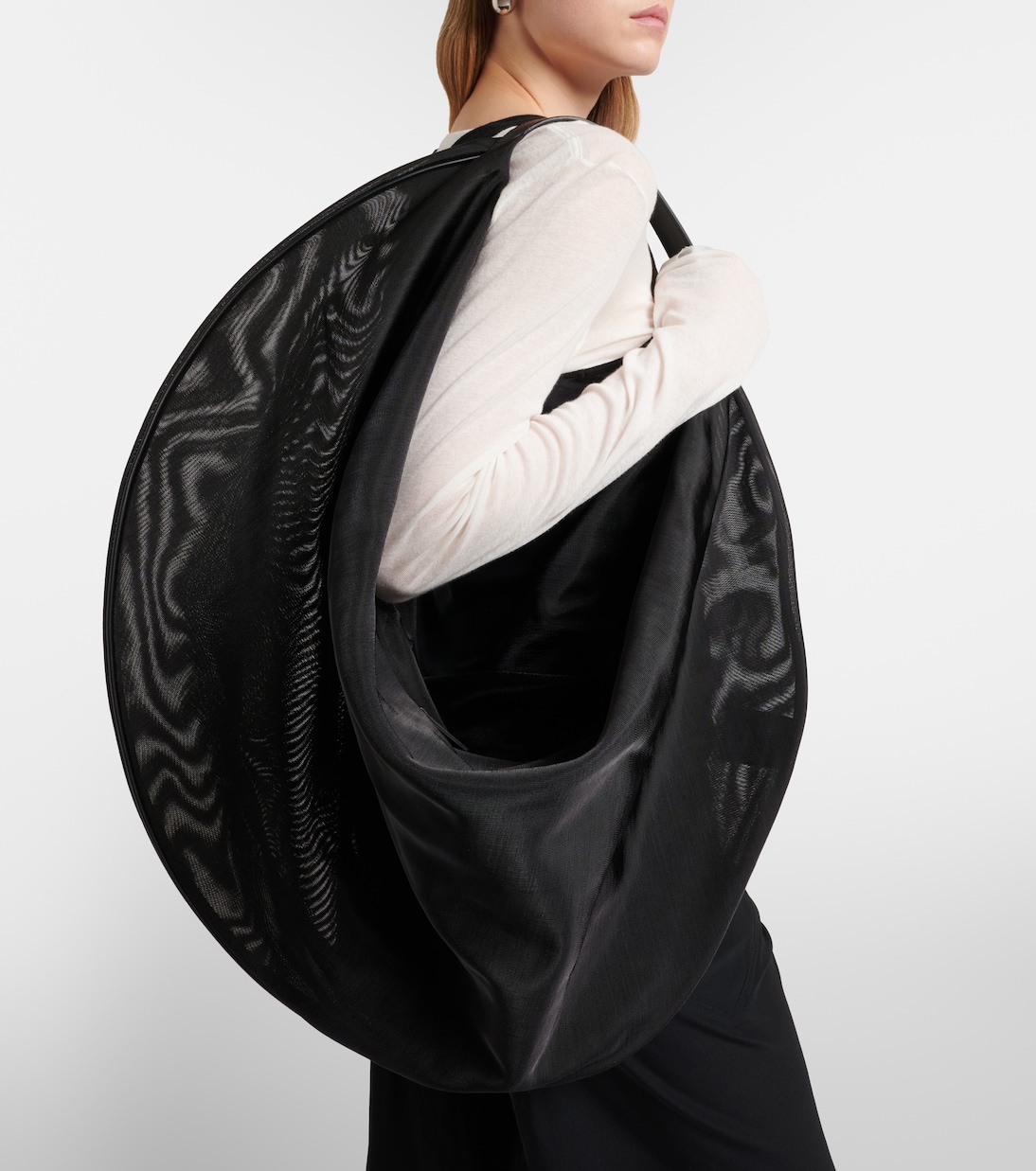 Ray 50 Large mesh shoulder bag | Aesther Ekme