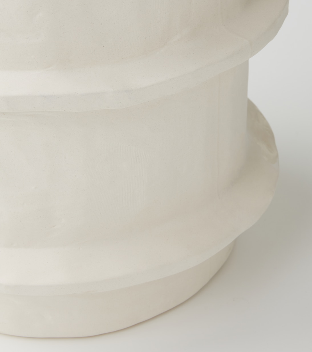 Molly 04 Medium flower pot | Serax