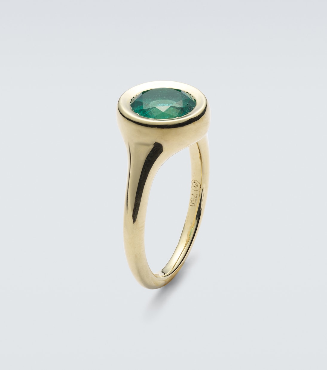 Lenny 18kt gold ring with emerald | Octavia Elizabeth