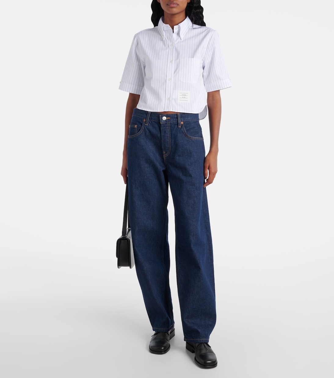Camicia cropped in popeline di cotone gessato | Thom Browne