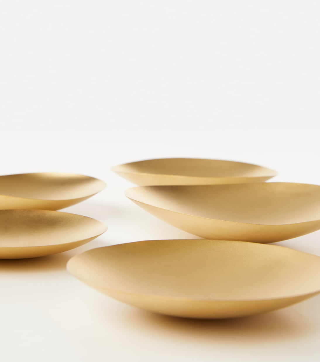 Tom Dixon｜GLOBE 50 PENDANT OPAL — JIAS ONLINE