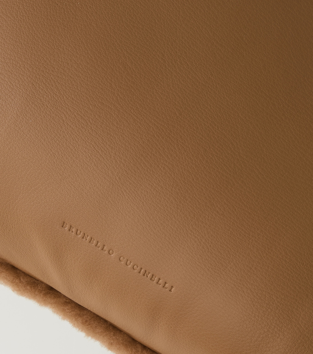 Cuscino in shearling e pelle | Brunello Cucinelli