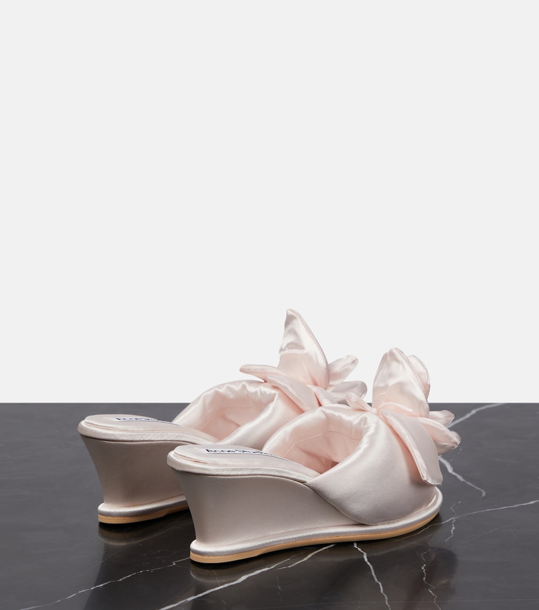 Sandali in raso con applicazioni e zeppa | Acne Studios