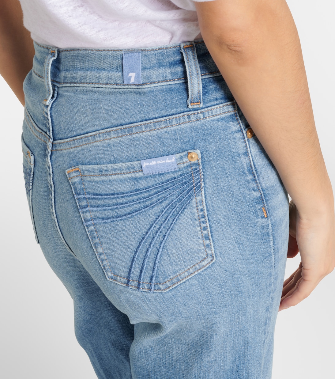High-Rise Flared Jeans Modern Dojo | 7 For All Mankind