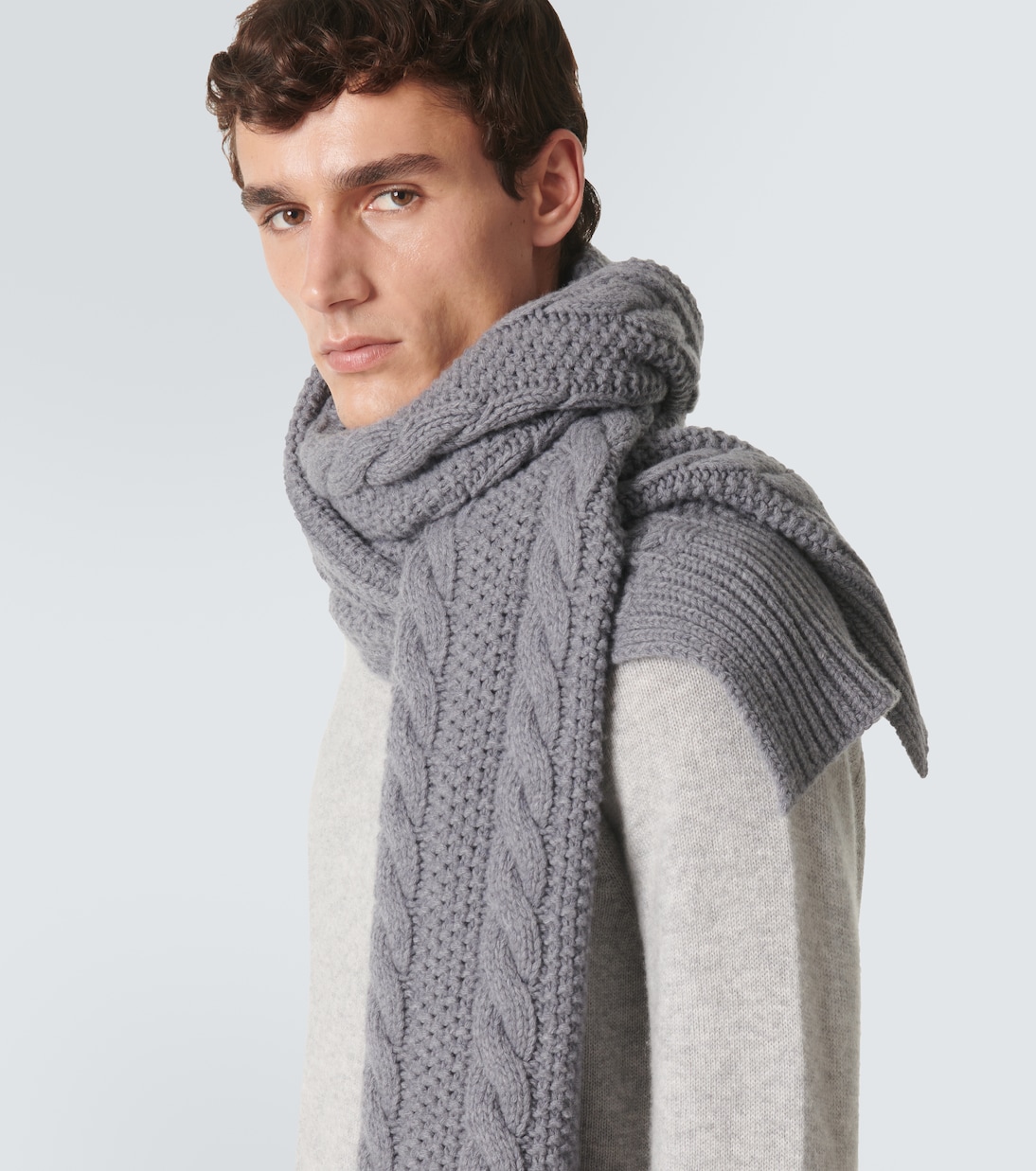 Moncler scarf mens 2025