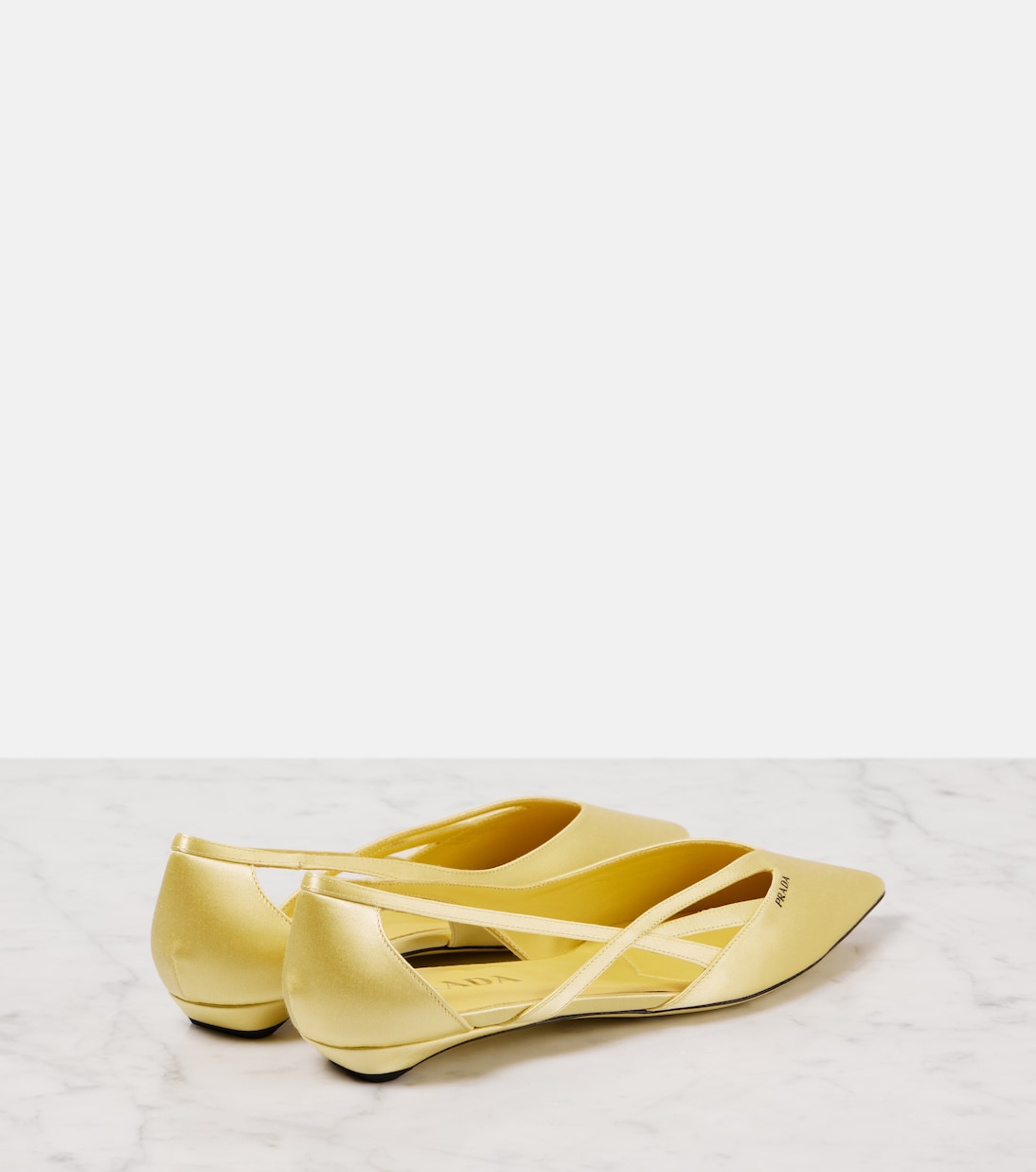 Ballerine in raso con logo | Prada