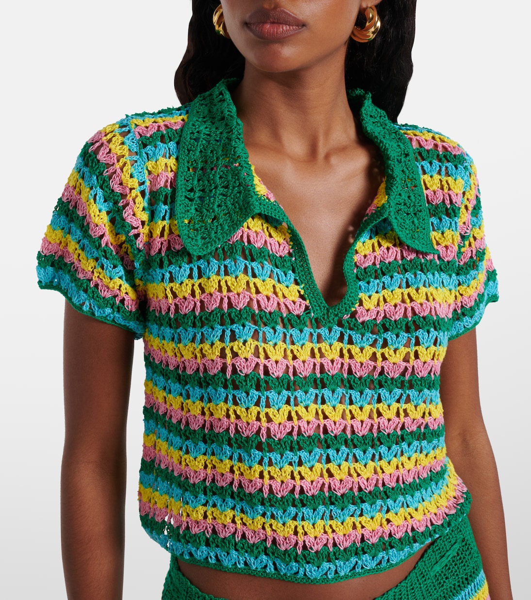 Polo rayé en crochet de coton | Anna Kosturova