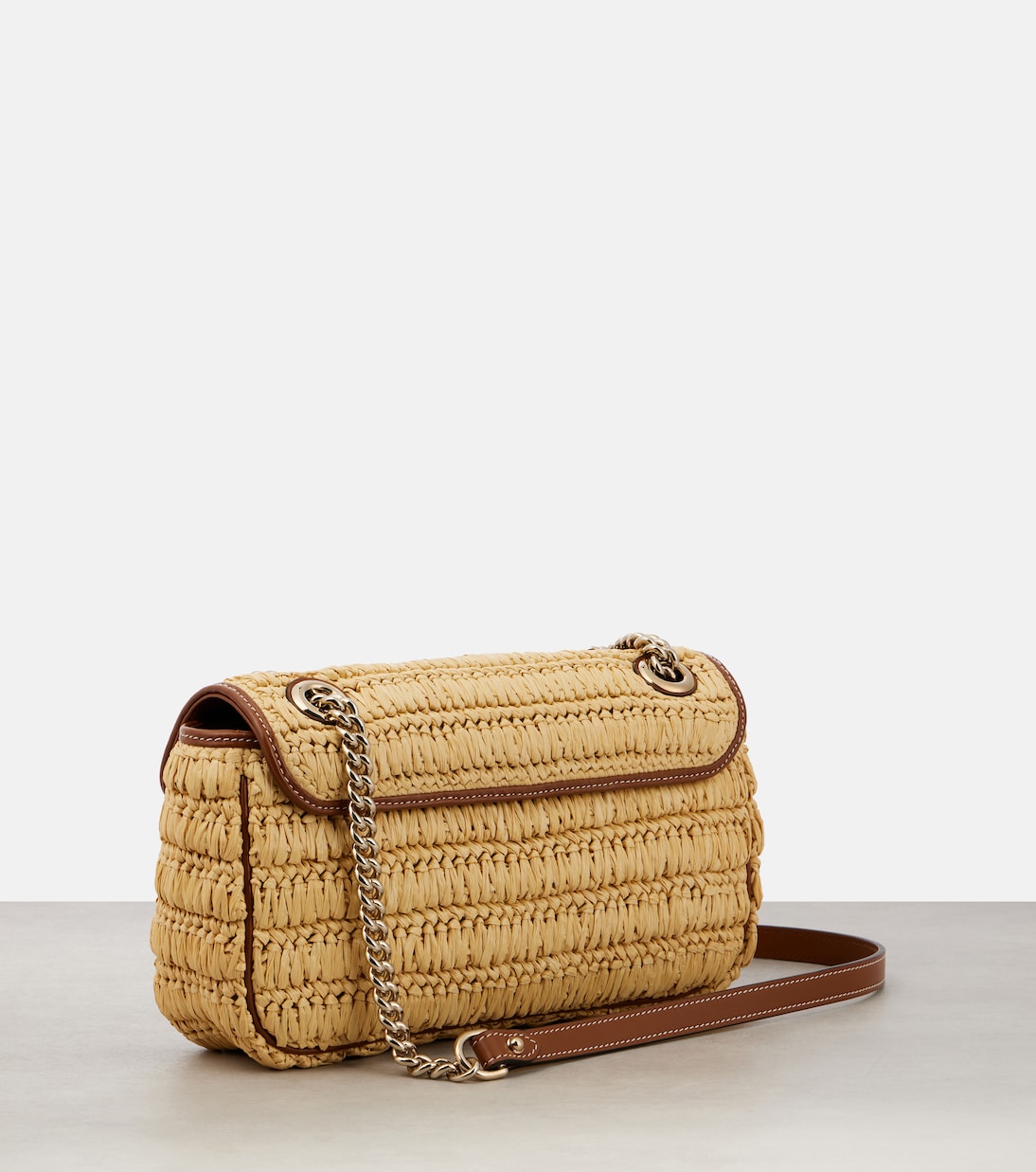 GG Marmont Small raffia shoulder bag | Gucci