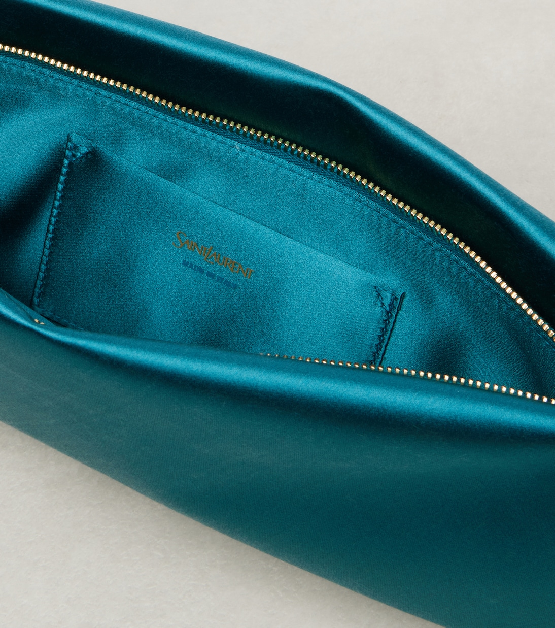 Clutch Evening Cassandre aus Satin | Saint Laurent