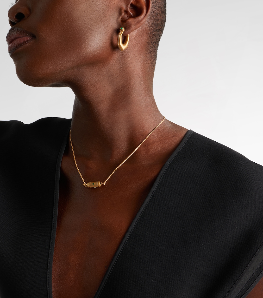 Coco Micro 18kt 골드 에메랄드 로켓 네크리스 | Marie Lichtenberg