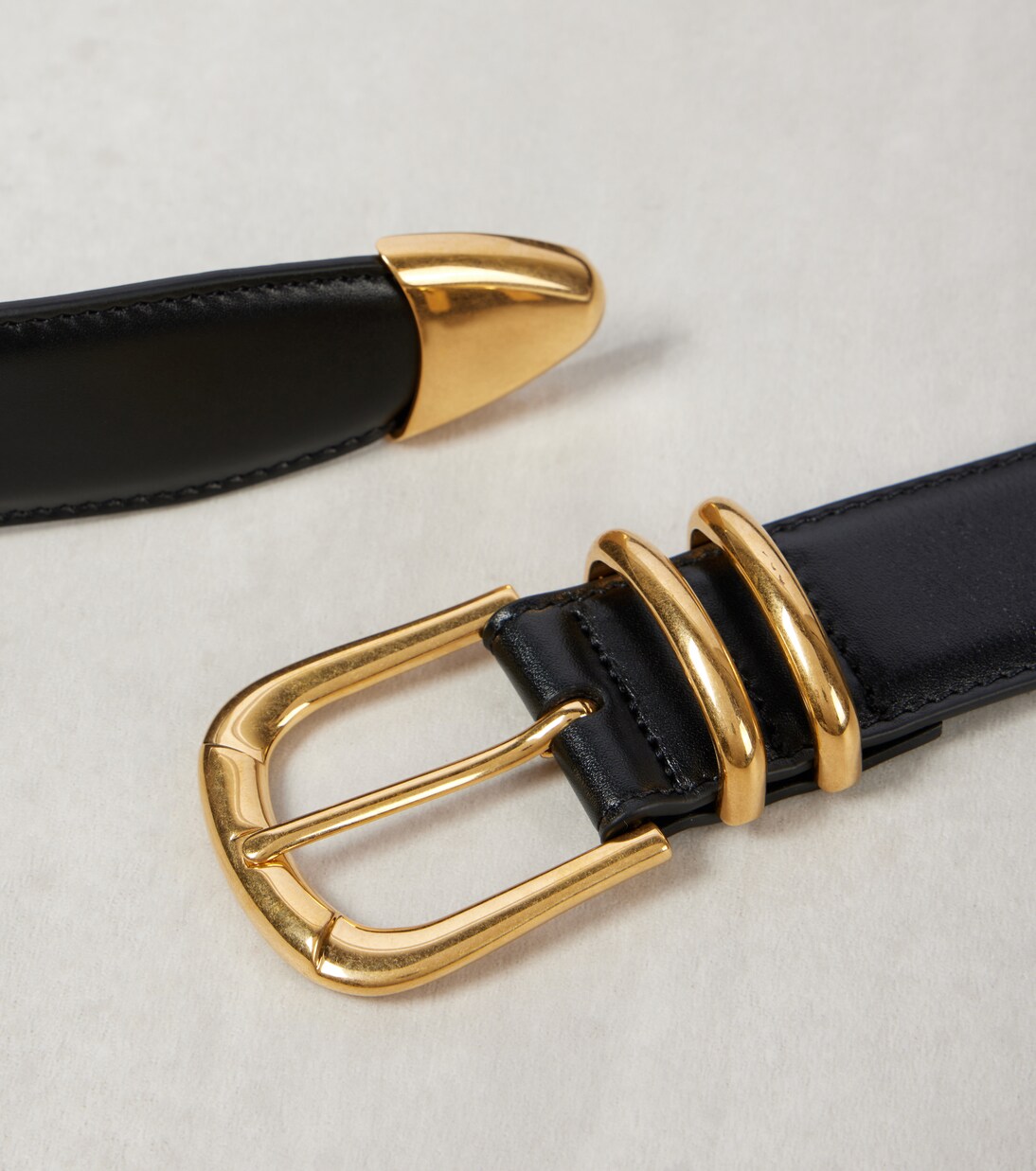 Cintura in pelle vintage THE ROW per stile giovane e trendy