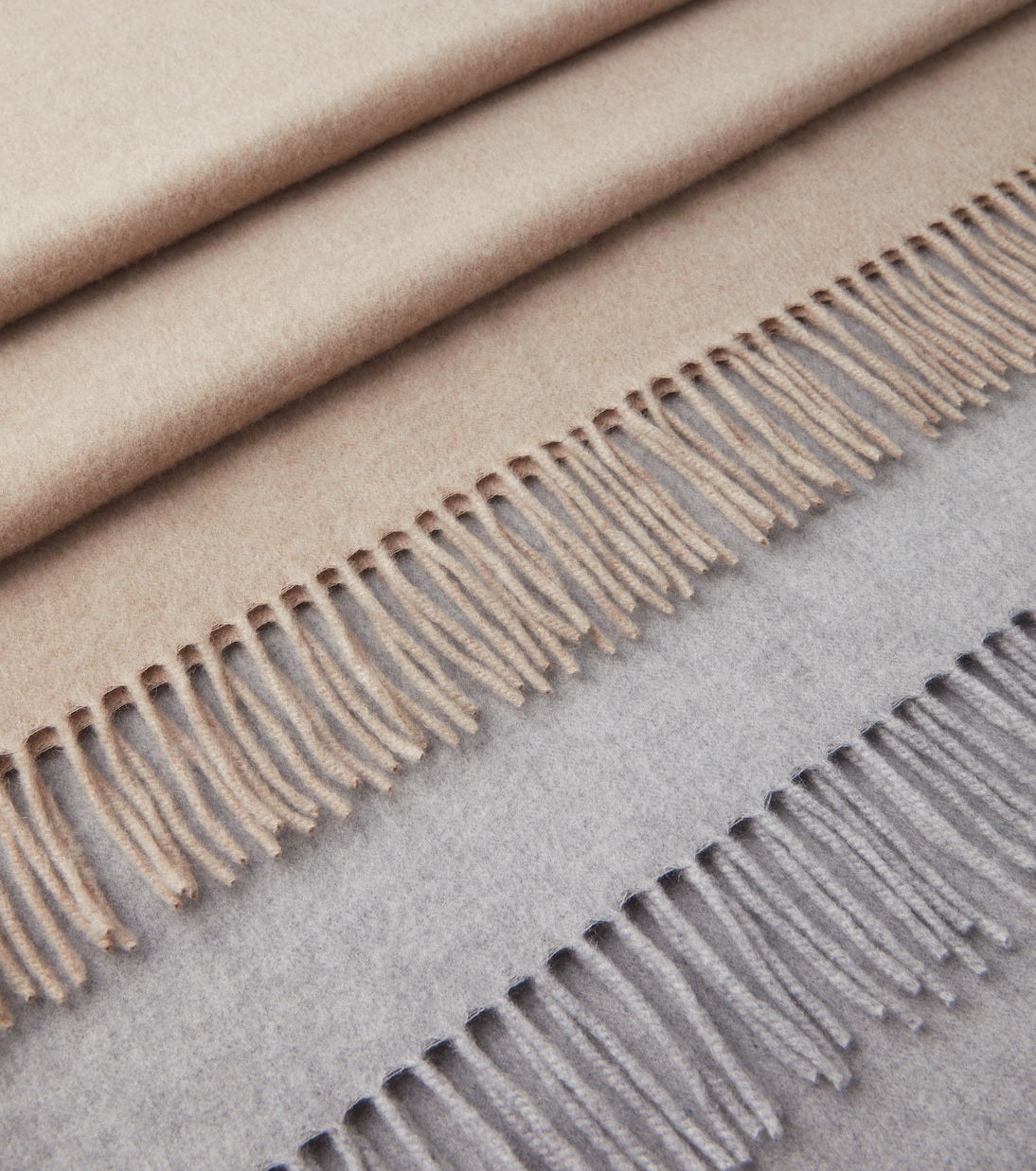 Fringed cashmere throw  | Brunello Cucinelli