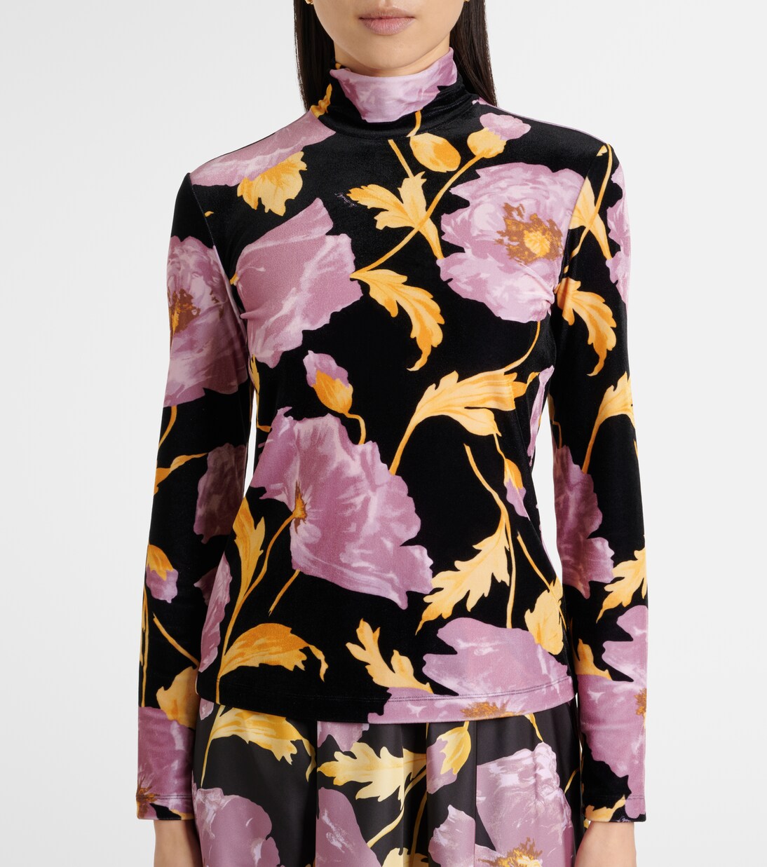 Floral turtleneck top | La DoubleJ