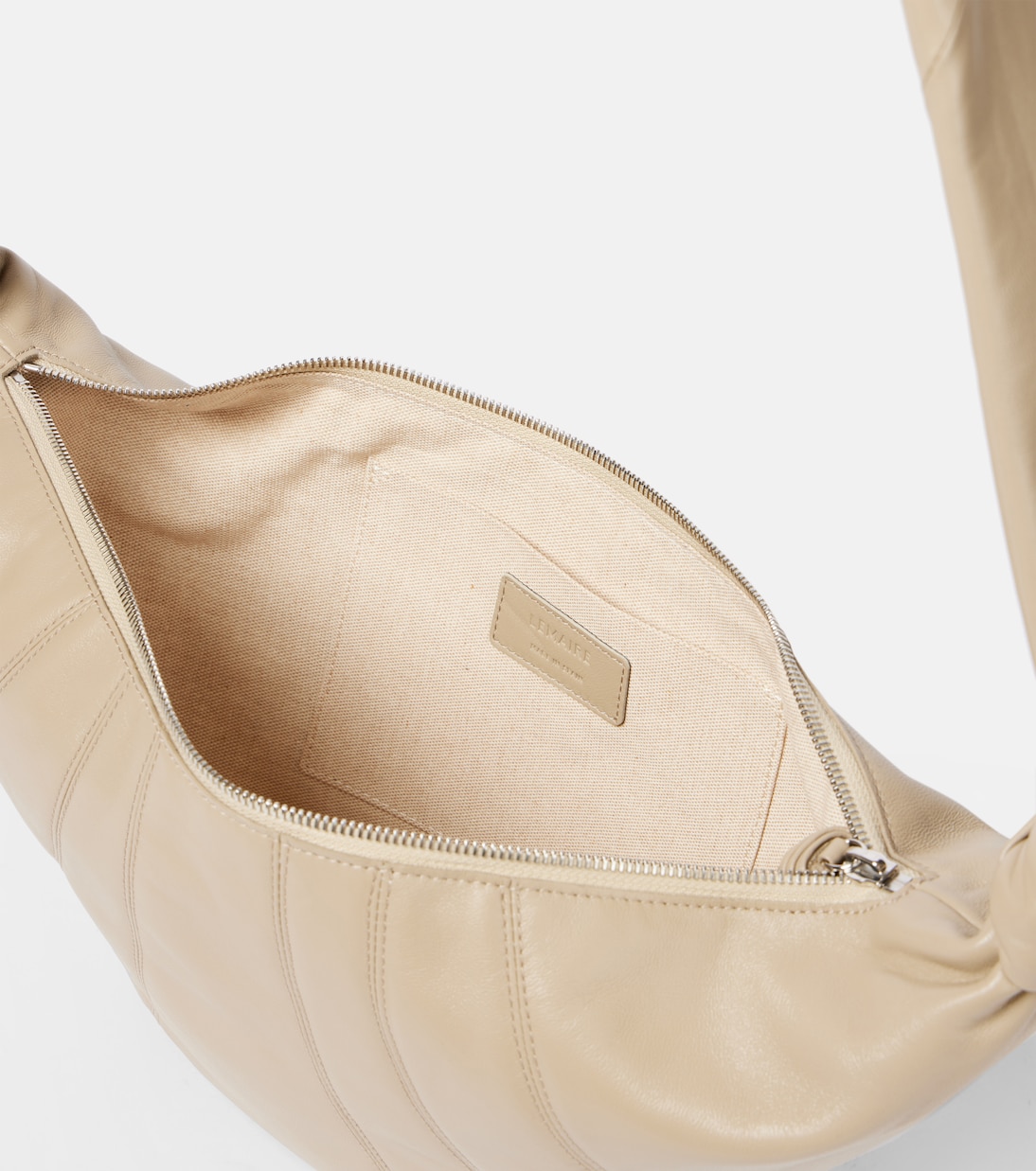 Schultertasche Croissant Medium aus Leder | Lemaire