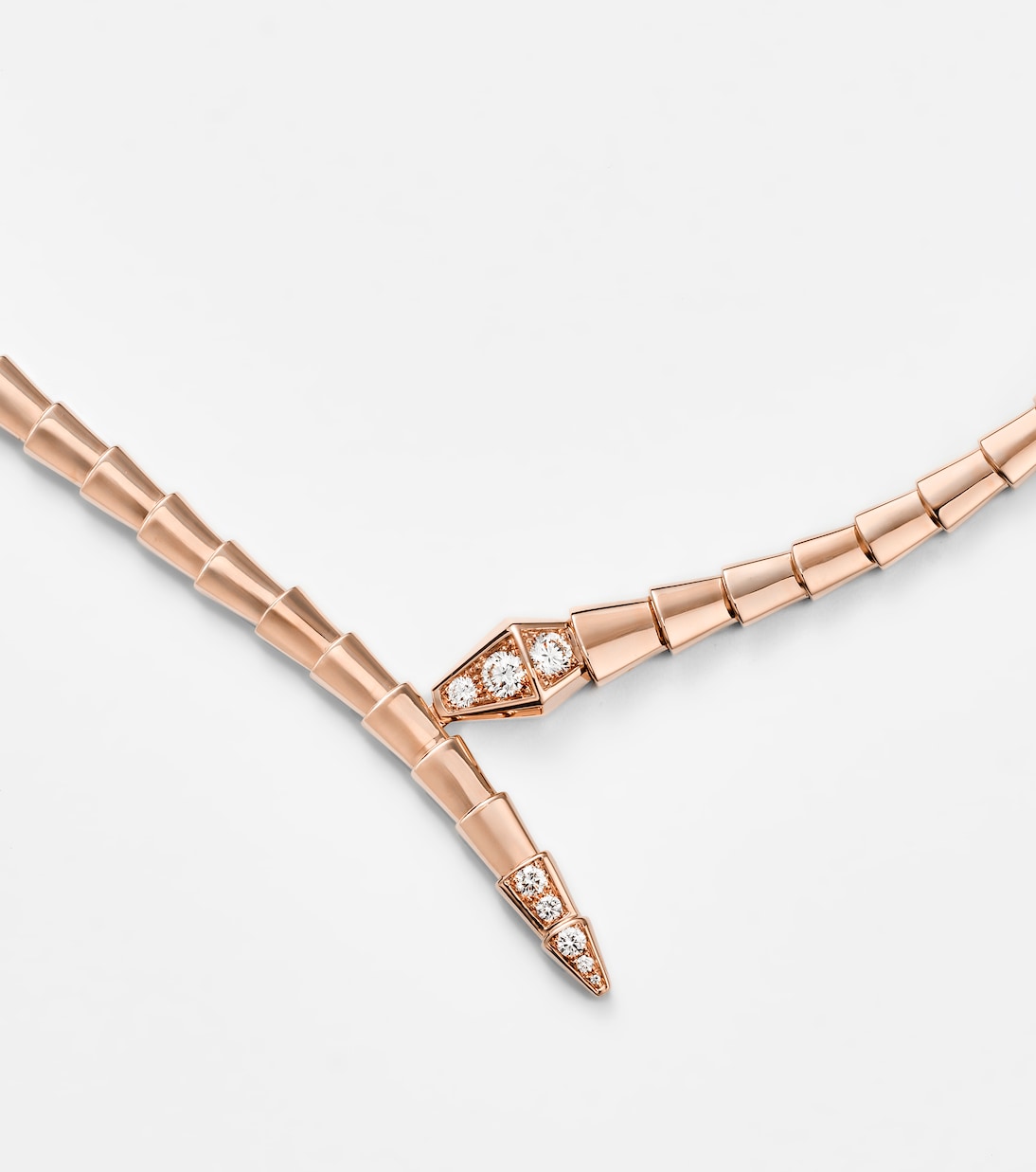 Collana Serpenti Viper in oro rosa 18kt con diamanti | Bvlgari