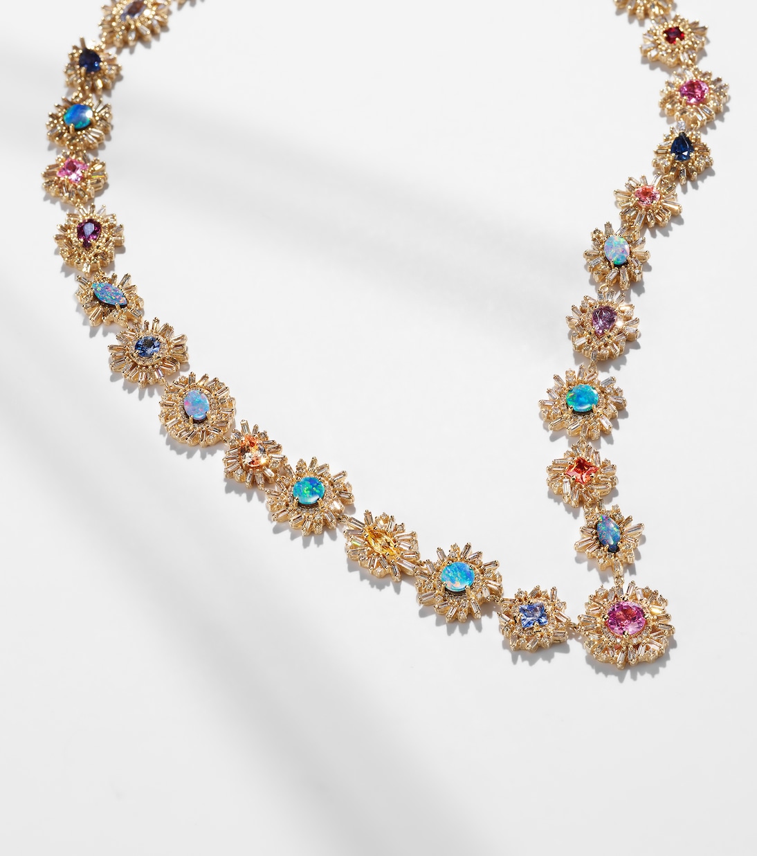 Collana Flower Riviere in oro 18kt con opale, zaffiri e diamanti | Suzanne Kalan