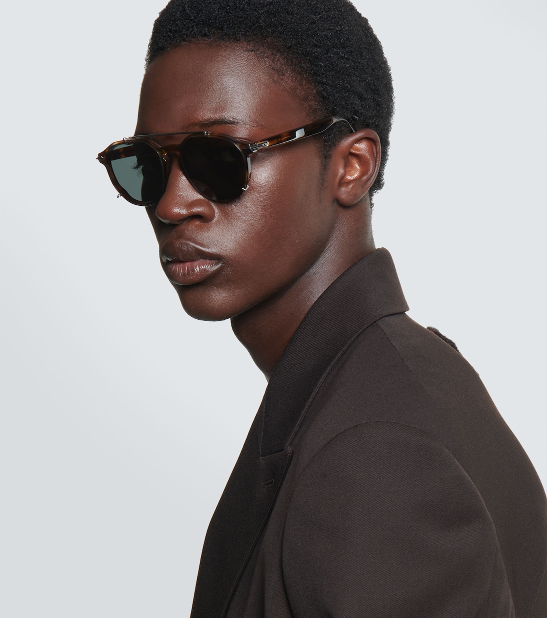 DiorBlackSuit RI round sunglasses | Dior Eyewear