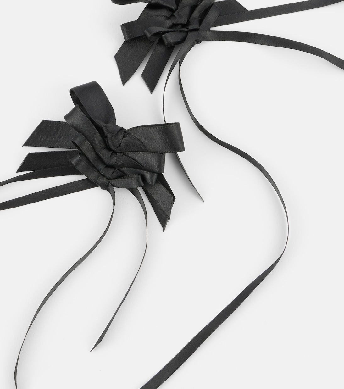 Boucles d’oreilles en satin | Simone Rocha