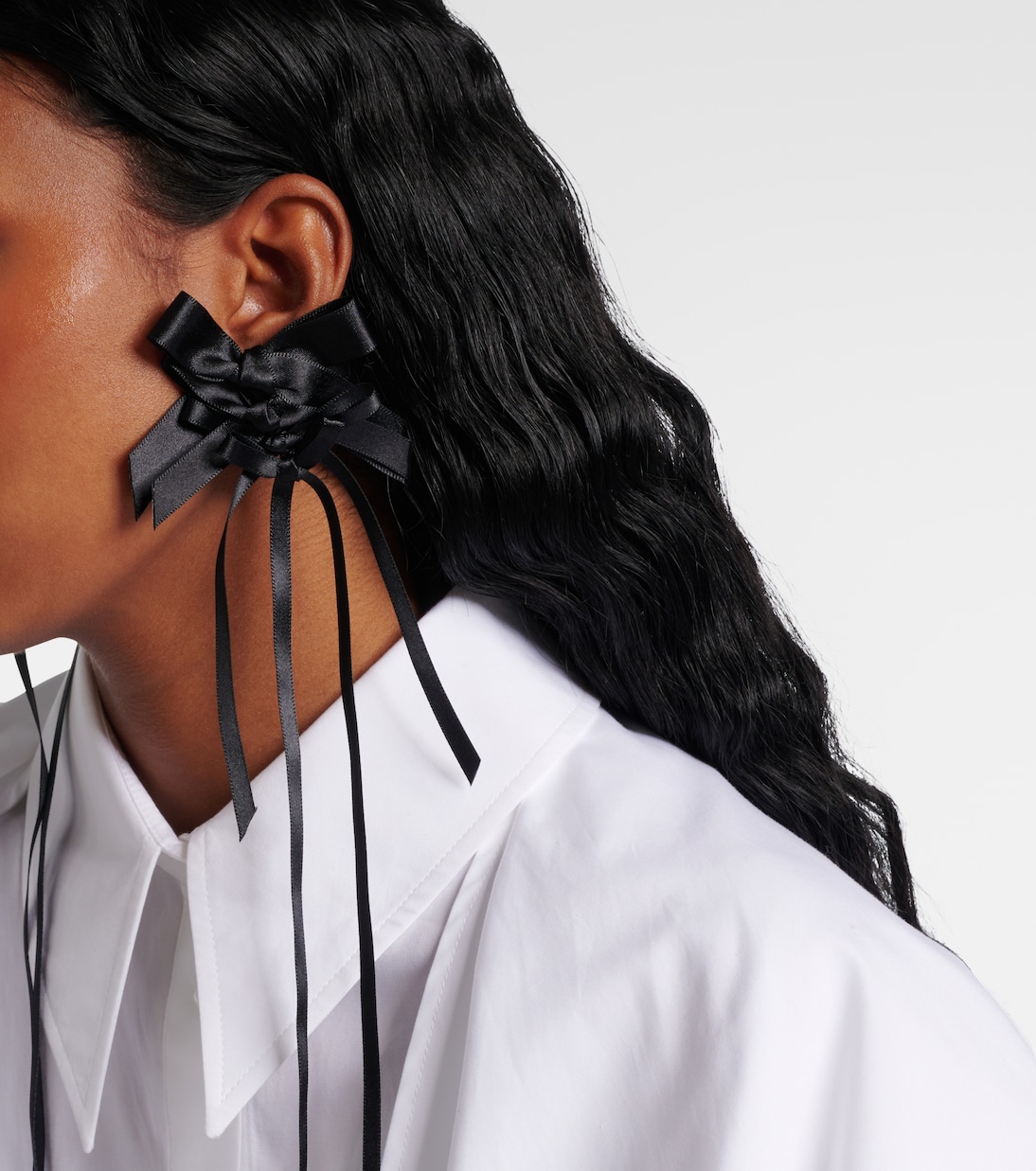 Boucles d’oreilles en satin | Simone Rocha