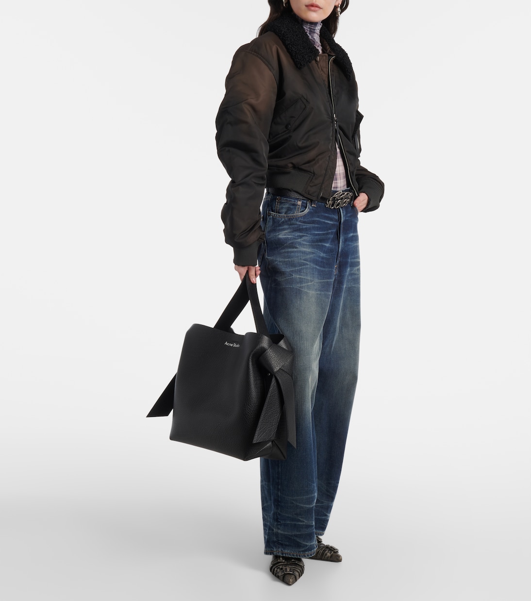 Schultertasche Musubi Medium aus Leder | Acne Studios