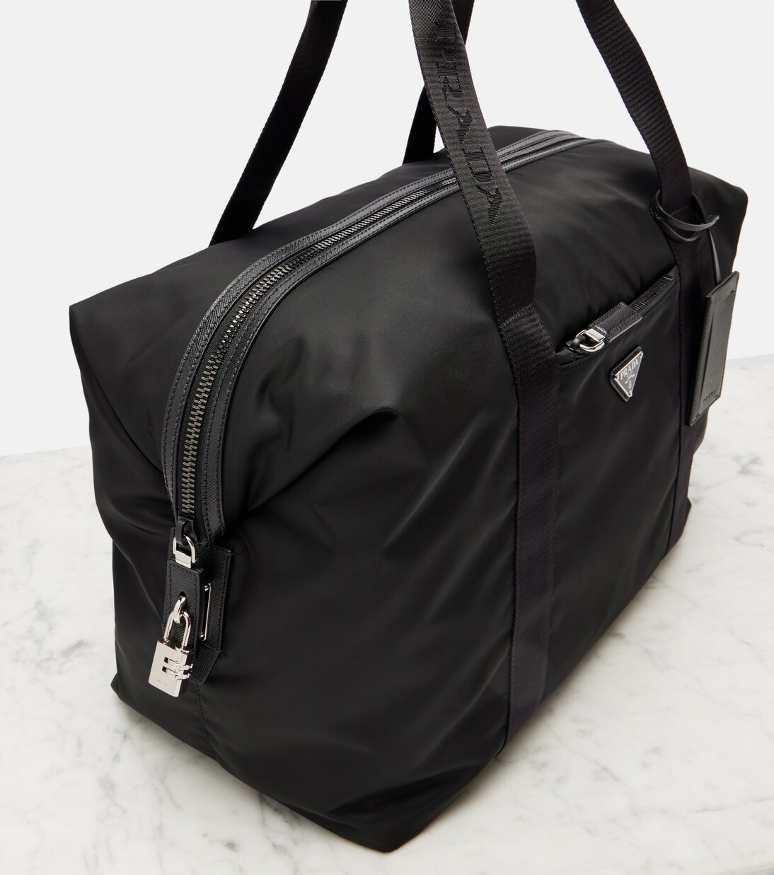 Weekender aus Re-Nylon mit Lederbesatz | Prada