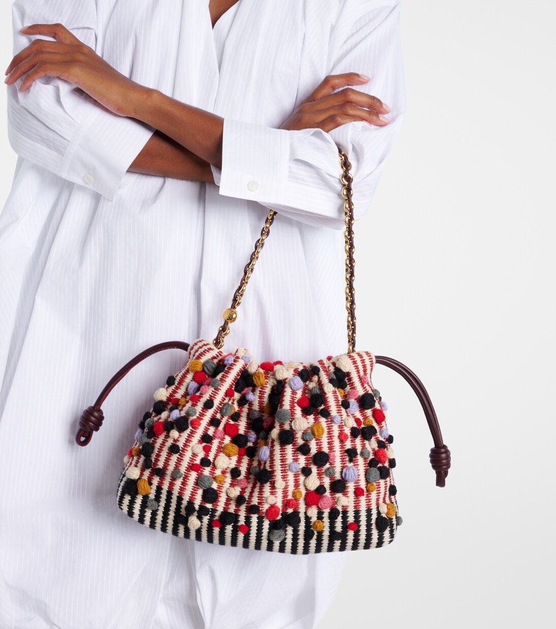 Flamenco Medium knitted clutch | Loewe