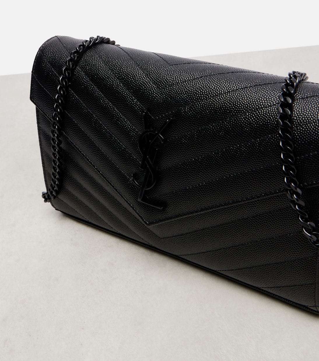 Portemonnaie mit Kettenriemen Cassandre aus Matelassé-Leder | Saint Laurent