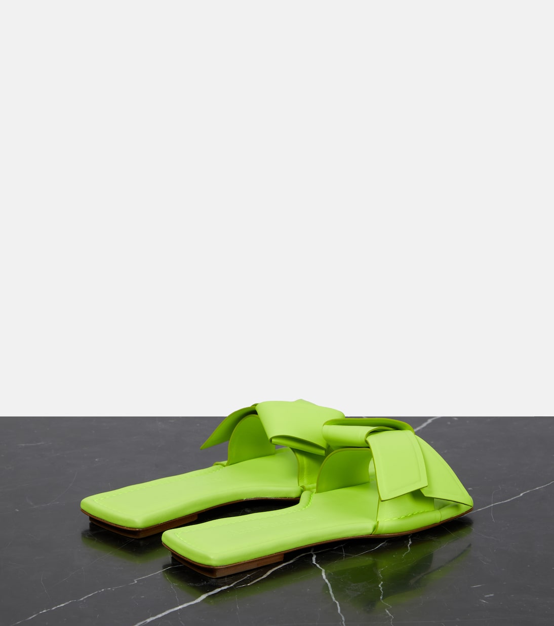 Pantoletten Musubi aus Leder | Acne Studios