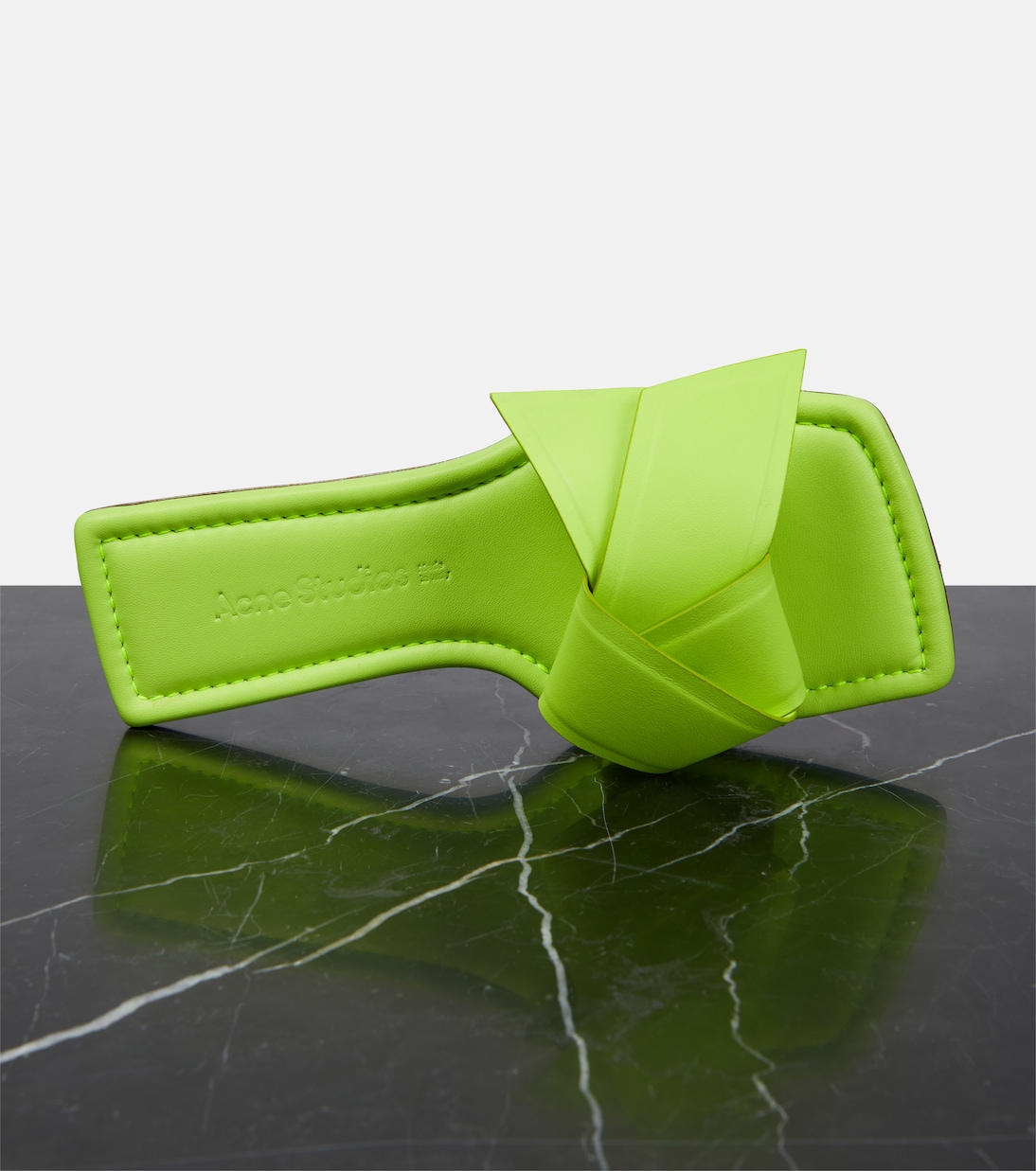 Pantoletten Musubi aus Leder | Acne Studios