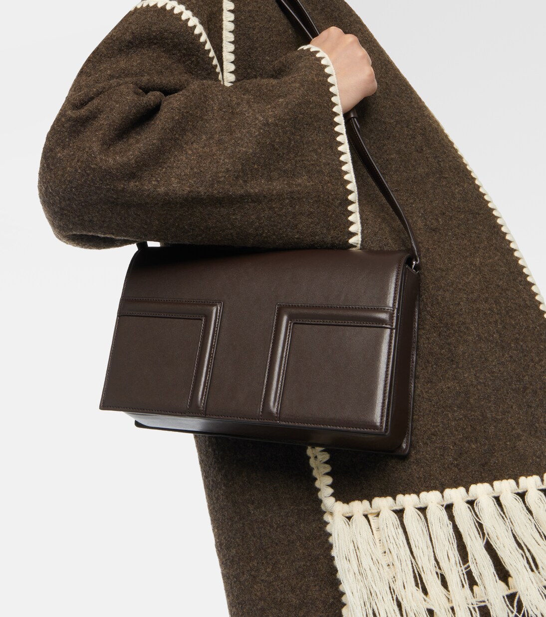 Borsa a spalla T-Flap in pelle | Toteme