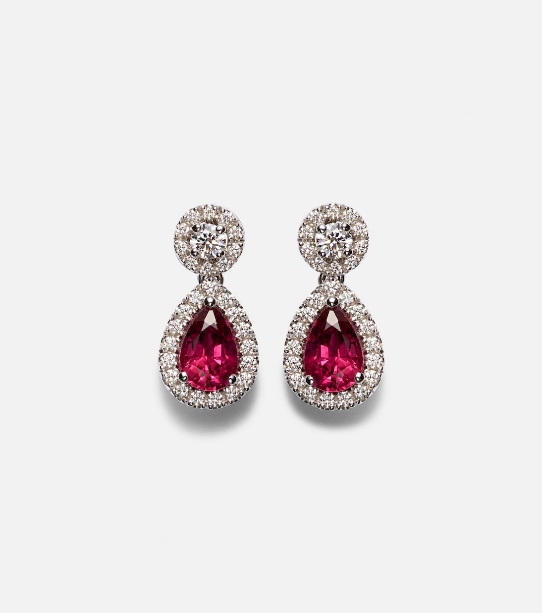 Orecchini Classics in oro bianco 18kt con rubini e diamanti | Bucherer Fine Jewellery