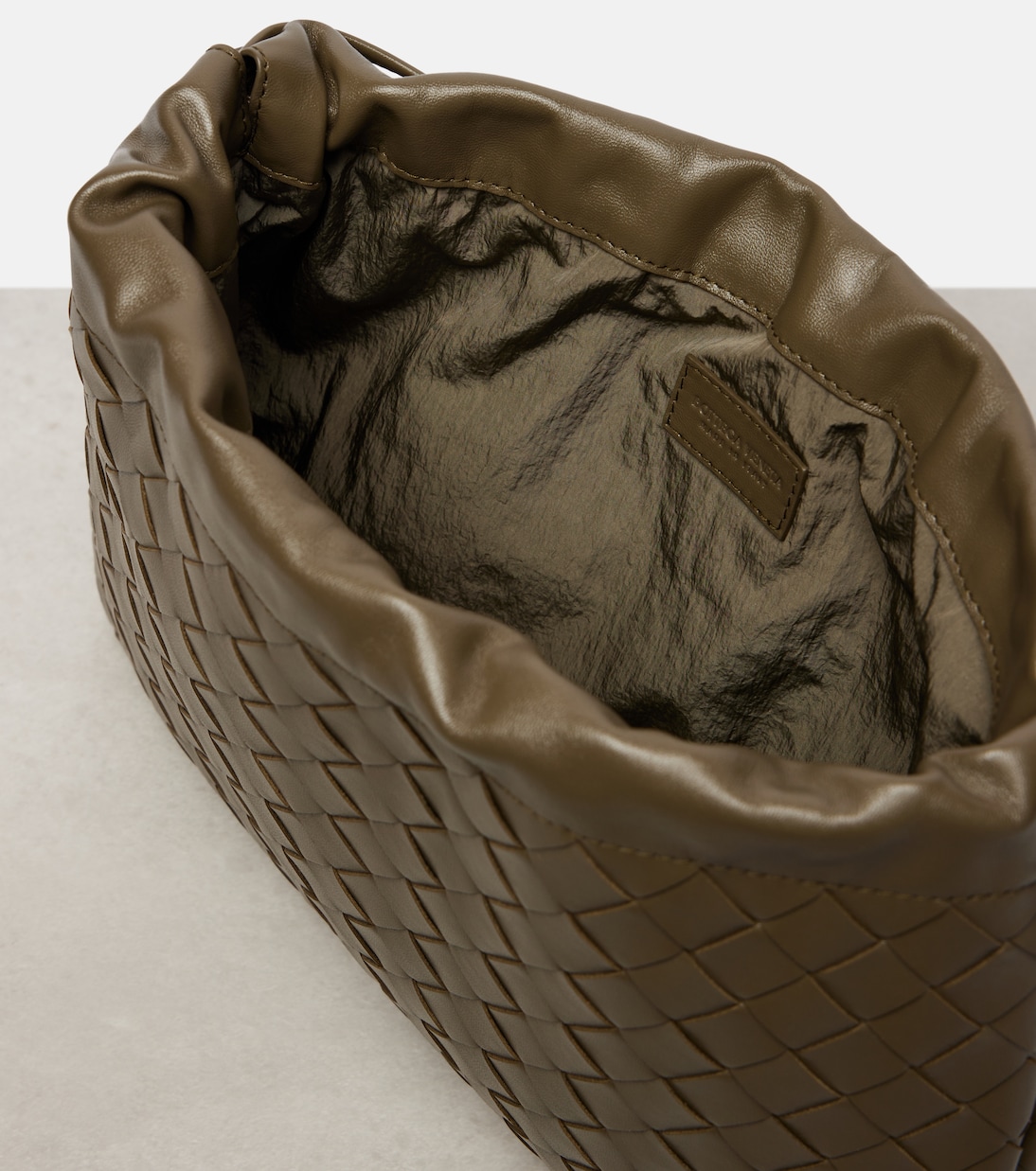 Dustbag Intrecciato Small leather clutch | Bottega Veneta