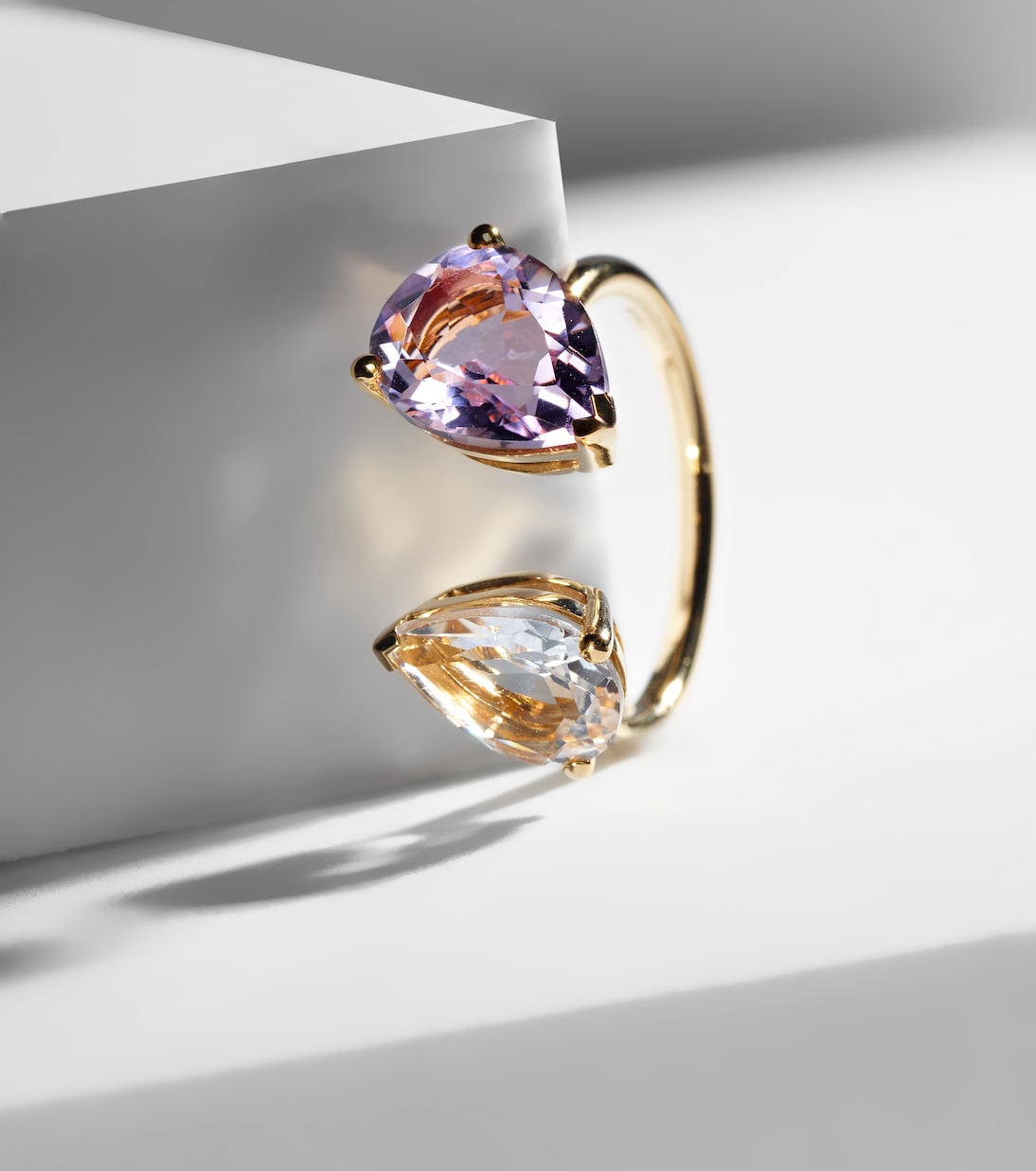 Anello Birthsone in oro 18kt con ametista e topazio bianco | Persée