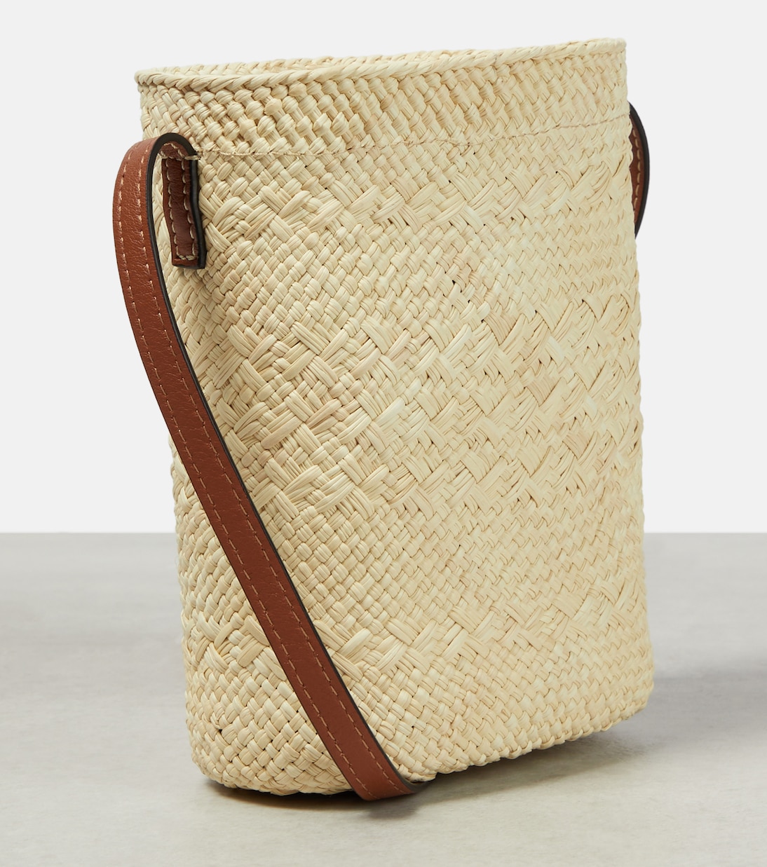 Paula's Ibiza - Secchiello intrecciato Anagram | Loewe