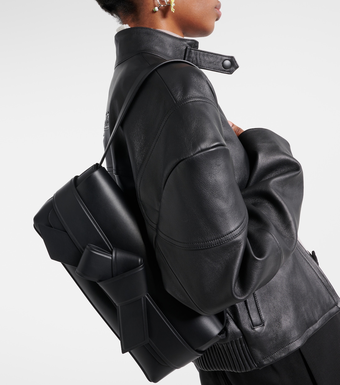 Sac Musubi en cuir | Acne Studios