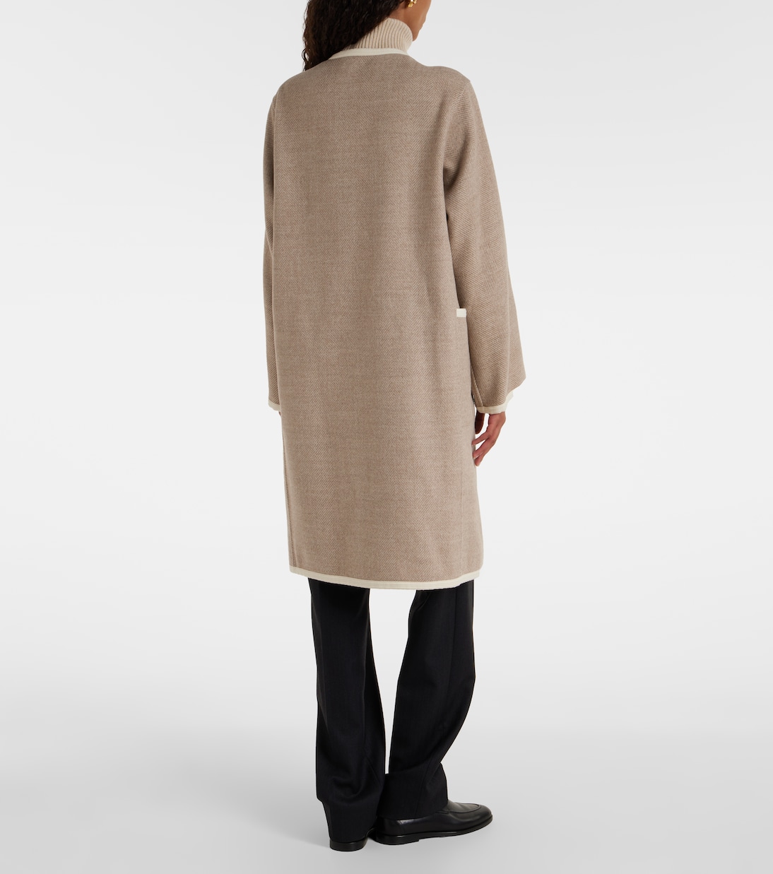 初剪羊毛大衣 | Loro Piana