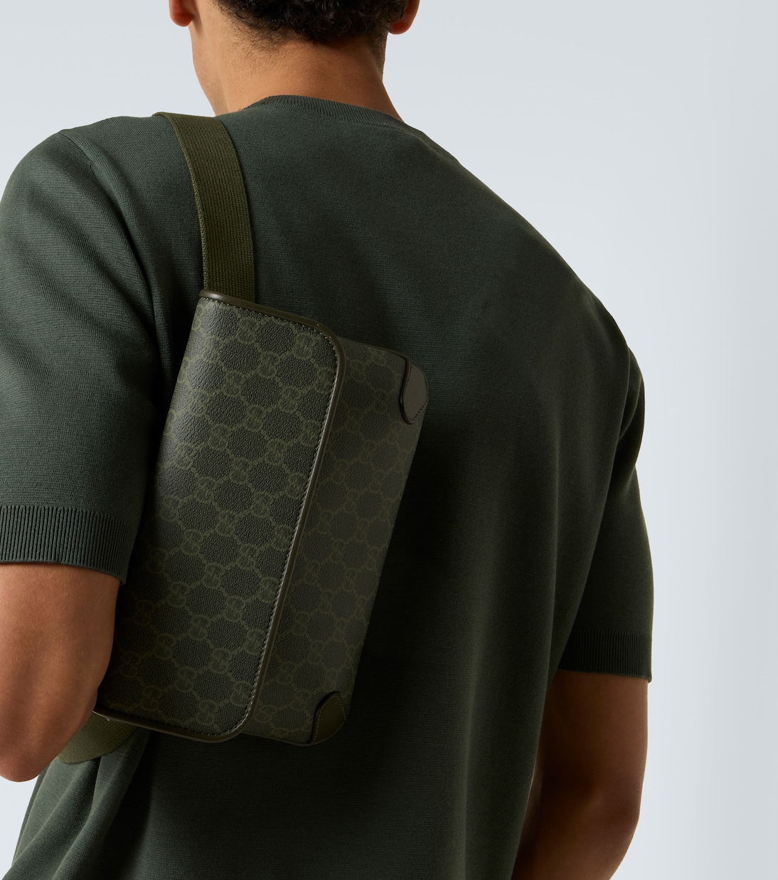 Riñonera Small de lona GG con piel | Gucci