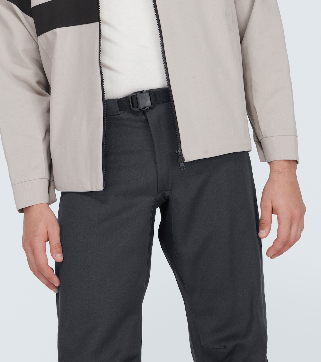 Pantalones con cinturón | GR10K