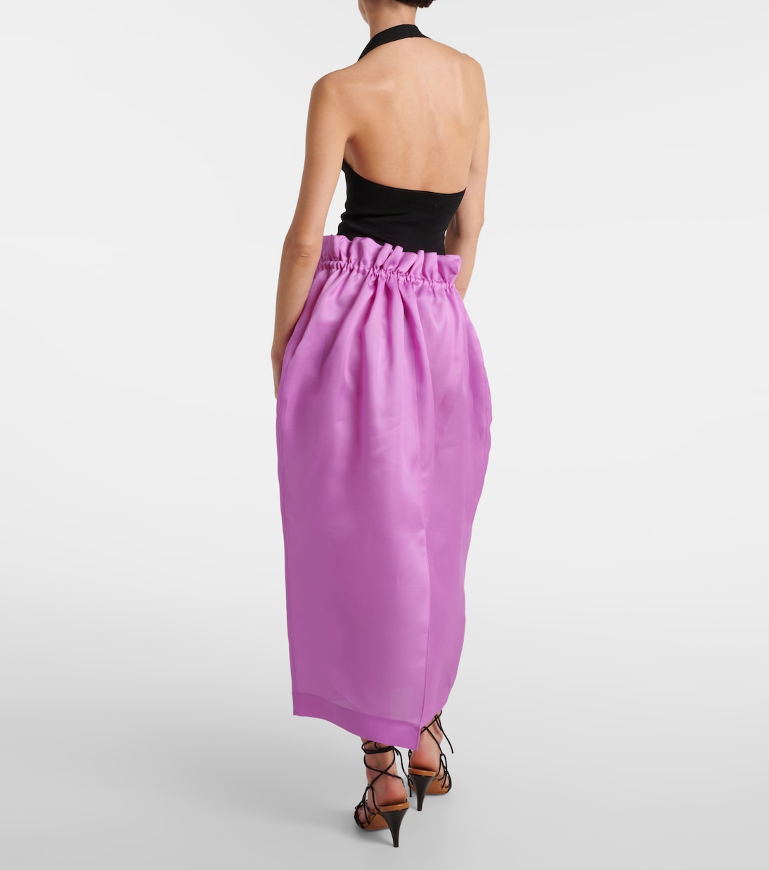 Body ajustable estilo halter de Khaite para jóvenes modernos