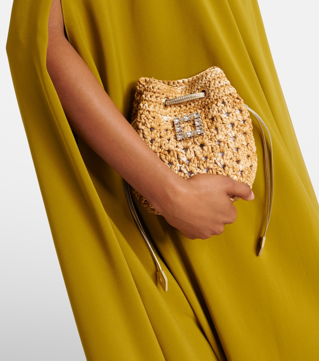 Tres Vivier raffia-effect bucket bag | Roger Vivier