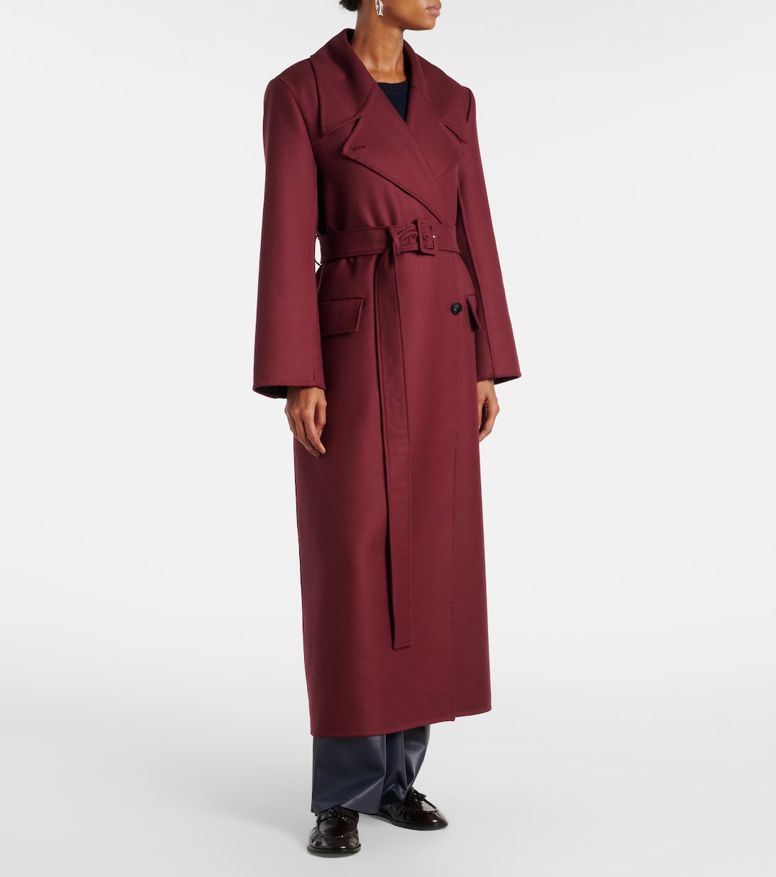 Double-breasted virgin wool coat | CO