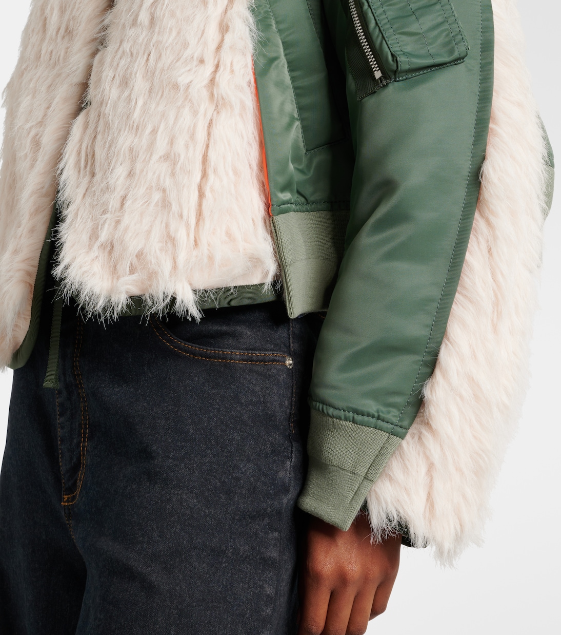 Chaqueta técnica con pelo sintético | Sacai